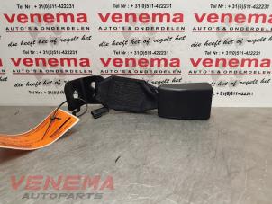 Used Rear seatbelt buckle, left BMW 3 serie Touring (F31) 318d 2.0 16V Price € 19,95 Margin scheme offered by Venema Autoparts