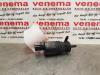 Windscreen washer pump from a BMW 3 serie Touring (F31) 318d 2.0 16V 2014