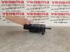 Rear screen washer pump from a BMW 3 serie Touring (F31) 318d 2.0 16V 2014