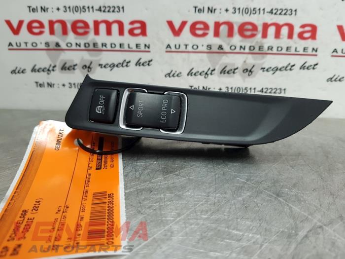 Używane Przelacznik ESP BMW 3 serie Touring (F31) 318d 2.0 16V Cena € 39,95 Procedura marży oferowane przez Venema Autoparts