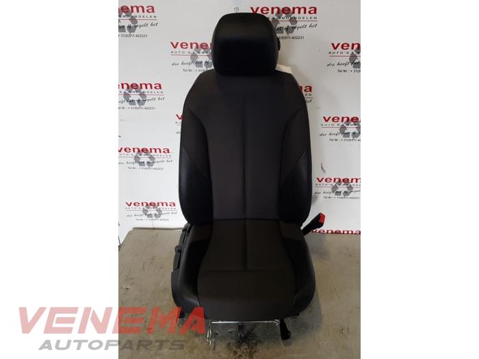 Seat, right from a BMW 3 serie Touring (F31) 318d 2.0 16V 2014