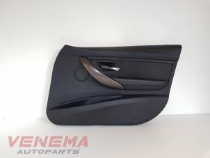 Używane Tapicerka drzwi prawych przednich wersja 4-drzwiowa BMW 3 serie Touring (F31) 318d 2.0 16V Cena € 149,99 Procedura marży oferowane przez Venema Autoparts