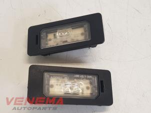 Used Registration plate light BMW 3 serie Touring (F31) 318d 2.0 16V Price € 14,99 Margin scheme offered by Venema Autoparts