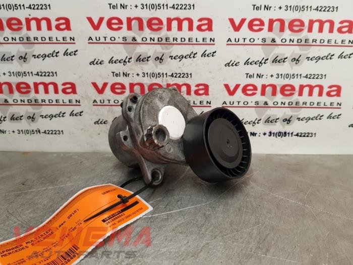 Usados Tensor correa múltiple Mercedes E (W212) E-200 CDI 16V BlueEfficiency,BlueTEC Precio € 24,95 Norma de margen ofrecido por Venema Autoparts