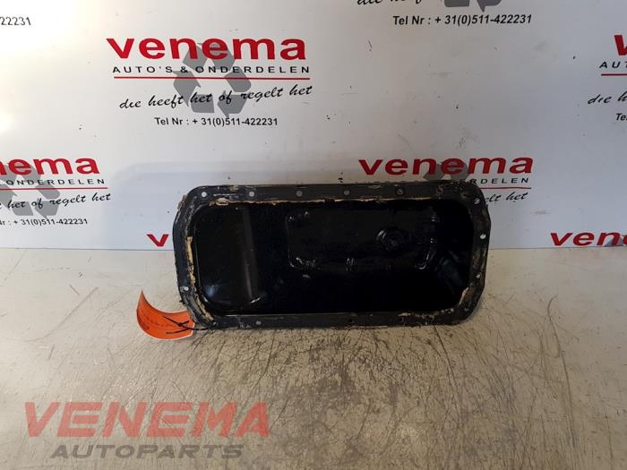 Usagé Couvercle carter Ford Focus 2 Wagon 1.6 TDCi 16V 110 Prix € 39,95 Règlement à la marge proposé par Venema Autoparts