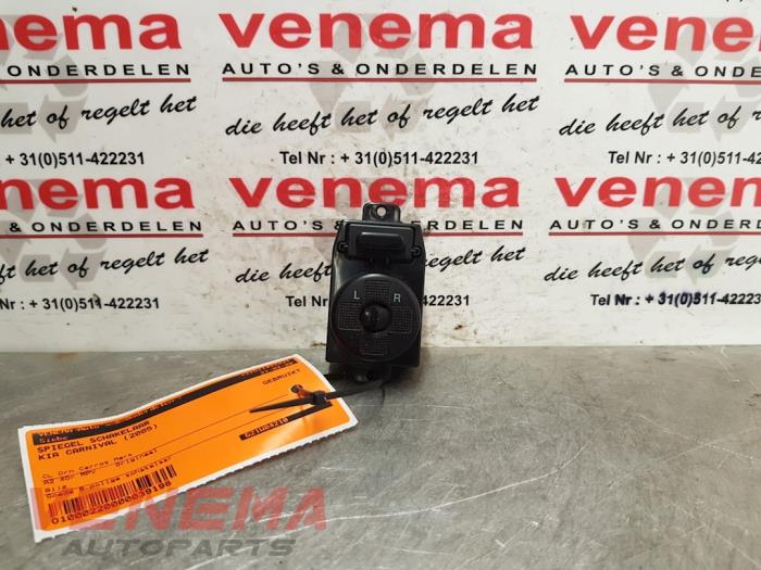 Begagnade Spegelspak Kia Carnival 2 (FIB/FLD) 2.9 HPDi 16V Pris € 9,95 Marginaltabell erbjuds av Venema Autoparts