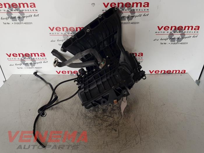 Używane Kolektor dolotowy BMW 1 serie (E81) 118i 16V Cena € 99,95 Procedura marży oferowane przez Venema Autoparts