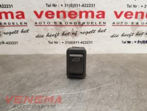 Gebrauchte Elektrisches Fenster Schalter Volvo V40 (VW) 1.8 16V Bi-Fuel Preis € 8,95 Margenregelung angeboten von Venema Autoparts