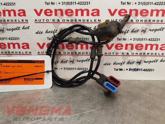 Begagnade ABS-sensor Mercedes E (W212) E-250 CDI 16V BlueTec Pris € 14,99 Marginaltabell erbjuds av Venema Autoparts