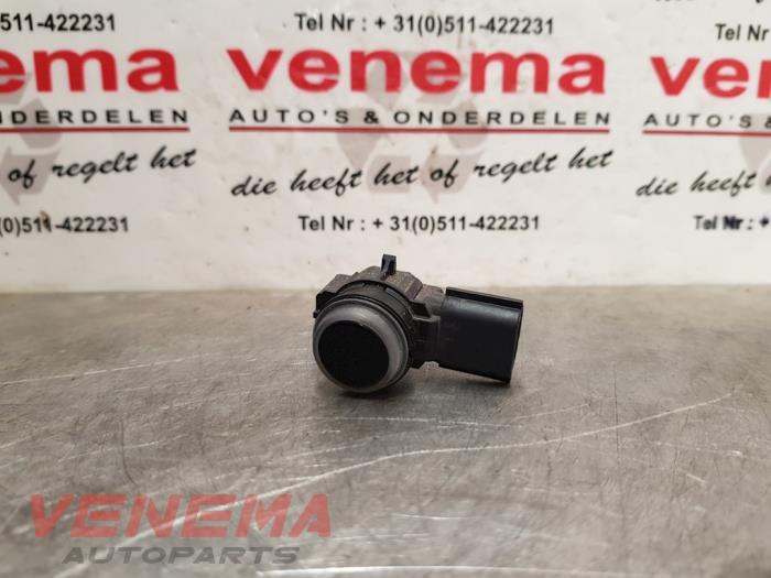 Usados Sensor PDC Renault Clio IV Estate/Grandtour (7R) 0.9 Energy TCE 90 12V Precio € 14,99 Norma de margen ofrecido por Venema Autoparts