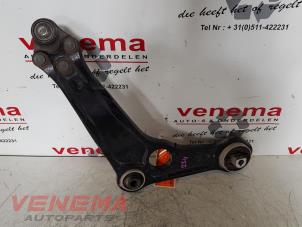 Usagé Bras de suspension avant gauche Renault Megane IV (RFBB) 1.3 TCE 140 16V Prix € 89,99 Règlement à la marge proposé par Venema Autoparts