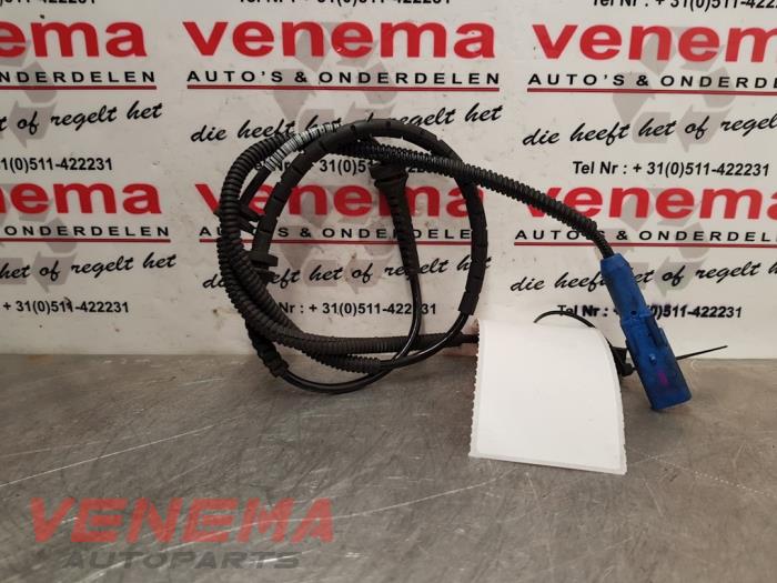 Begagnade ABS-sensor Peugeot 208 I (CA/CC/CK/CL) 1.2 Vti 12V PureTech 82 Pris € 34,99 Marginaltabell erbjuds av Venema Autoparts