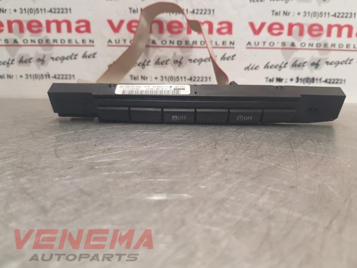 Używane Przelacznik ESP BMW X1 (E84) sDrive 20d 2.0 16V Cena € 14,99 Procedura marży oferowane przez Venema Autoparts