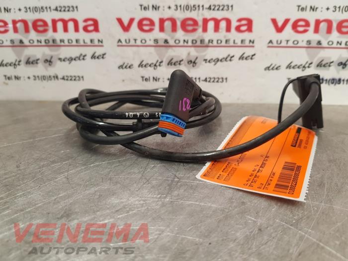Begagnade ABS-sensor Mercedes C Estate (S204) 2.2 C-250 CDI 16V BlueEfficiency Pris € 14,99 Marginaltabell erbjuds av Venema Autoparts