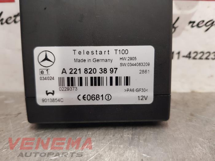 Steuergerät sonstige van een Mercedes-Benz C Estate (S204) 2.2 C-250 CDI 16V BlueEfficiency 2012