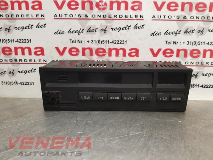 Usagé Ordinateur de bord BMW 3 serie Touring (E36/3) 316i Prix € 24,99 Règlement à la marge proposé par Venema Autoparts