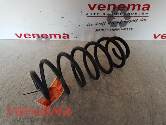 Rear coil spring from a Peugeot 107 1.0 12V 2007