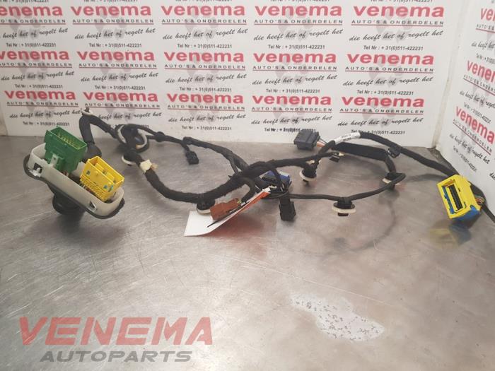 Wiring harness from a Peugeot 208 I (CA/CC/CK/CL) 1.2 12V e-THP PureTech 110 2018