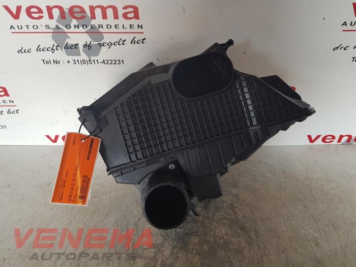 Gebrauchte Luftfiltergehäuse Renault Captur I (2R) 1.3 TCE 150 16V Preis € 29,99 Margenregelung angeboten von Venema Autoparts