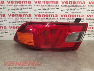 Used Taillight, right Renault Clio IV (5R) 1.6 Turbo 16V RS 220 EDC Trophy Price € 34,99 Margin scheme offered by Venema Autoparts