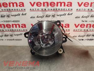 Used Fog light, front right Renault Captur (2R) 1.3 TCE 150 16V Price € 44,99 Margin scheme offered by Venema Autoparts