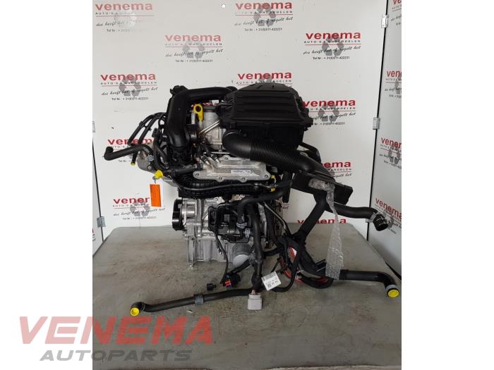 Engine from a Audi A1 Sportback (8XA/8XF) 1.0 TFSI Ultra 12V 2018