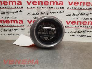 Used Dashboard vent Renault Clio IV (5R) 0.9 Energy TCE 90 12V Price € 14,99 Margin scheme offered by Venema Autoparts