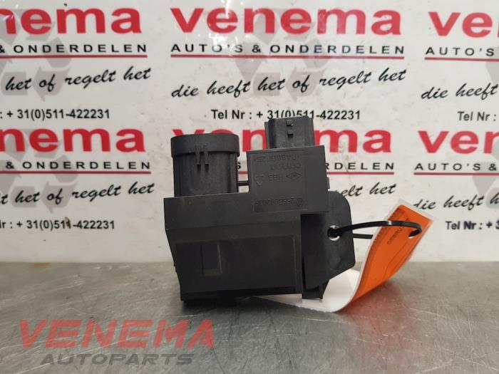 Heater resistor Renault Clio IV Estate/Grandtour 1.5 Energy dCi 75 FAP