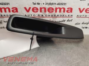 Used Handle Renault Clio IV (5R) 0.9 Energy TCE 90 12V GPL Price € 9,99 Margin scheme offered by Venema Autoparts