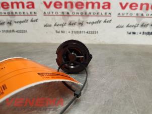 Używane Glosnik wysokotonowy Opel Corsa D 1.2 16V LPG Cena € 9,99 Procedura marży oferowane przez Venema Autoparts