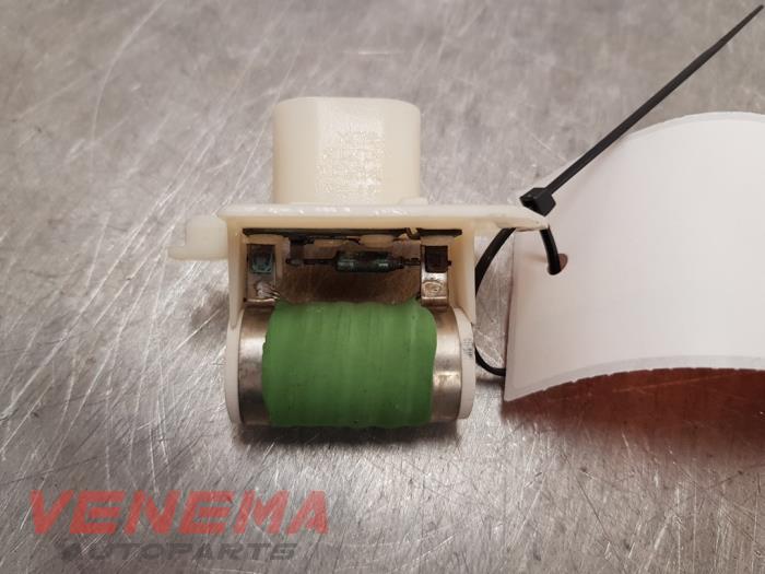 Cooling fan resistor Opel Corsa D 1.2 16V 13256565