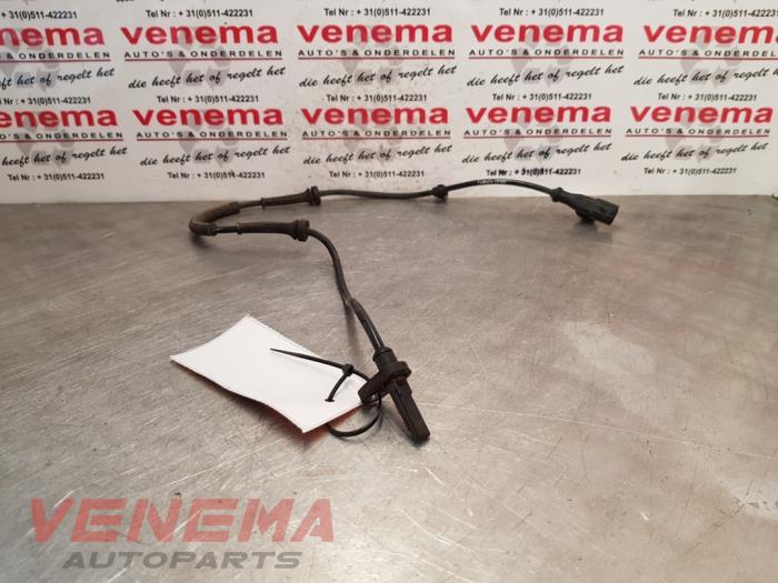 Begagnade ABS-sensor Ford Fiesta 6 (JA8) 1.4 TDCi Pris € 14,99 Marginaltabell erbjuds av Venema Autoparts