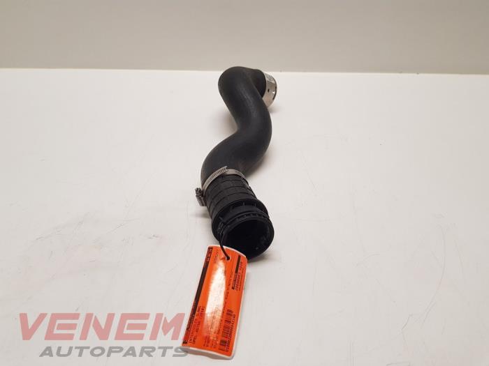 Intercooler hose from a Opel Astra K Sports Tourer 1.6 CDTI 136 16V 2018