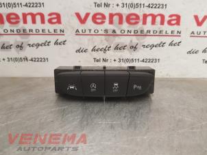 Używane Przelacznik Opel Astra K Sports Tourer 1.6 CDTI 136 16V Cena € 44,99 Procedura marży oferowane przez Venema Autoparts