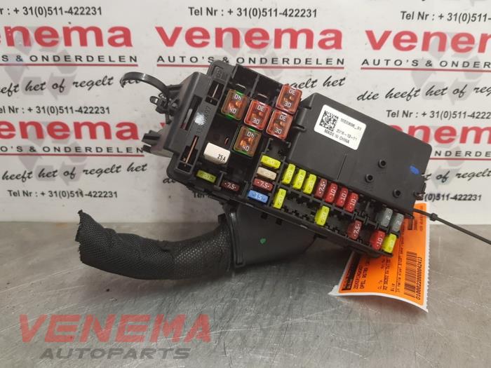 Opel Astra Fuse Boxes Stock 