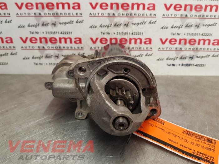Begagnade Startmotor Mercedes E (VF211) 2.2 E-220 CDI 16V Pris € 39,99 Marginaltabell erbjuds av Venema Autoparts