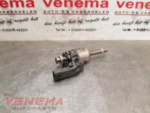 Usagé Injecteur (injection essence) Volkswagen Golf VI (5K1) 1.4 TSI 160 16V Prix € 69,99 Règlement à la marge proposé par Venema Autoparts