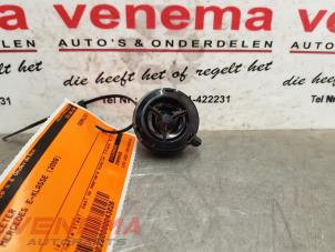 Używane Glosnik wysokotonowy Mercedes E (211) 2.2 E-220 CDI 16V Cena € 14,99 Procedura marży oferowane przez Venema Autoparts