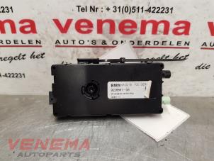 Używane Wzmacniacz anteny BMW 1 serie (F20) 116i 1.6 16V Cena € 14,99 Procedura marży oferowane przez Venema Autoparts