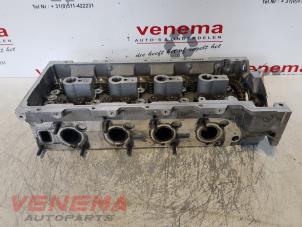 Used Cylinder head Mercedes E (211) 2.2 E-220 CDI 16V Price € 309,99 Margin scheme offered by Venema Autoparts