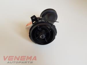 Gebrauchte Luftgitter Armaturenbrett Mini Mini (R56) 1.6 16V Cooper Preis € 14,99 Margenregelung angeboten von Venema Autoparts