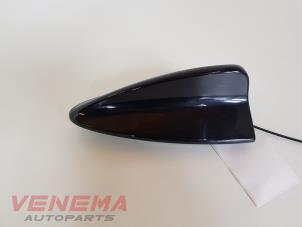 Used GPS antenna BMW 3 serie Touring (E91) 316d 16V Price € 44,99 Margin scheme offered by Venema Autoparts