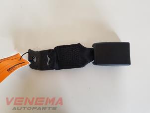 Used Rear seatbelt buckle, left BMW 3 serie Touring (E91) 316d 16V Price € 9,99 Margin scheme offered by Venema Autoparts