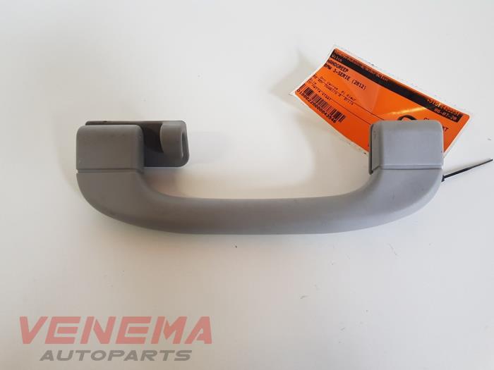 Handle from a BMW 3 serie Touring (E91) 316d 16V 2012
