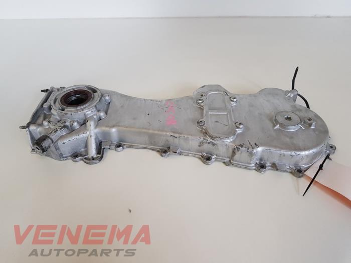Timing cover from a Fiat Punto II (188) 1.2 60 S 2011