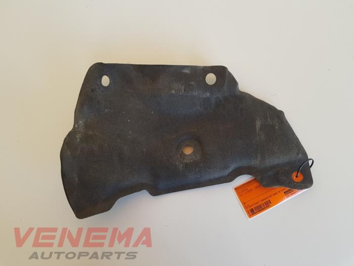 Usagé Divers BMW 4 serie (F32) 428i xDrive 2.0 Turbo 16V Prix € 14,99 Règlement à la marge proposé par Venema Autoparts