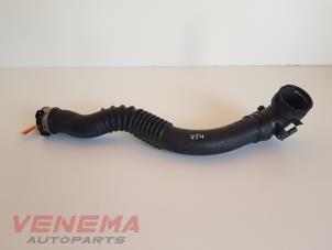 Used Air intake hose BMW 4 serie (F32) 428i xDrive 2.0 Turbo 16V Price € 99,99 Margin scheme offered by Venema Autoparts