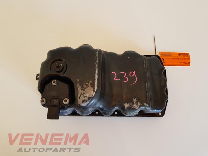 Usagé Couvercle carter BMW 1 serie (F20) 116i 1.6 16V Prix € 34,99 Règlement à la marge proposé par Venema Autoparts