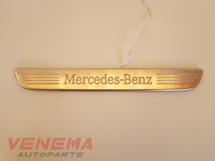 Zierleiste van een Mercedes-Benz C Estate (S205) C-250 CDI BlueTEC, C-250 d 2.2 16V 4-Matic 2017