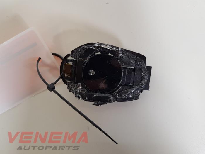Begagnade Regnsensor Audi A4 Avant (B9) 2.0 35 TDI 16V Pris € 69,99 Marginaltabell erbjuds av Venema Autoparts